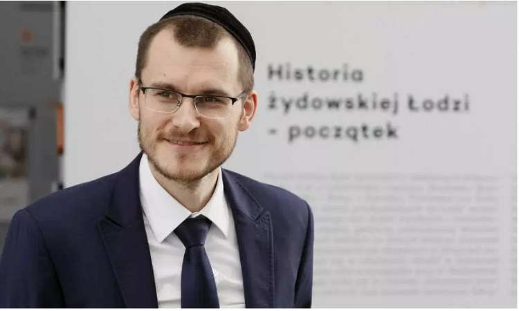 Exploring Jewish Life in Lodz with Rabbi Dawid Szychowski