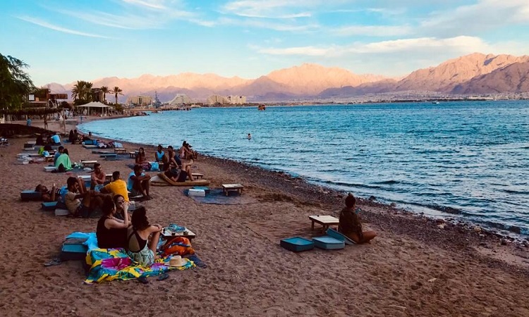 Israel Pilots ‘Tourist Island’ In Eilat With COVID Tests, Checkpoints