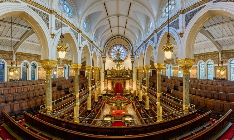 New West End Synagogue: Where Architectural Splendor Meets Community Spirit