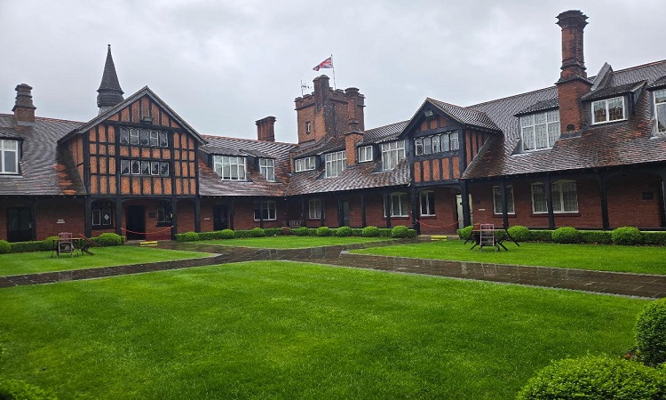 Pillar Hotel London: Where Luxury Meets Tradition in the Heart of Hendon