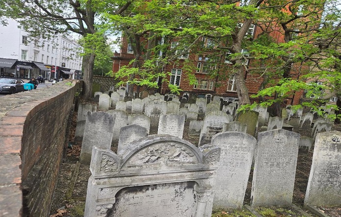 Hidden History: Discovering the Fulham Road Jewish Cemetery in London